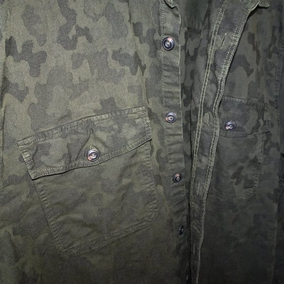 Roots Camo Green Button Shirt - Picture 3 of 5